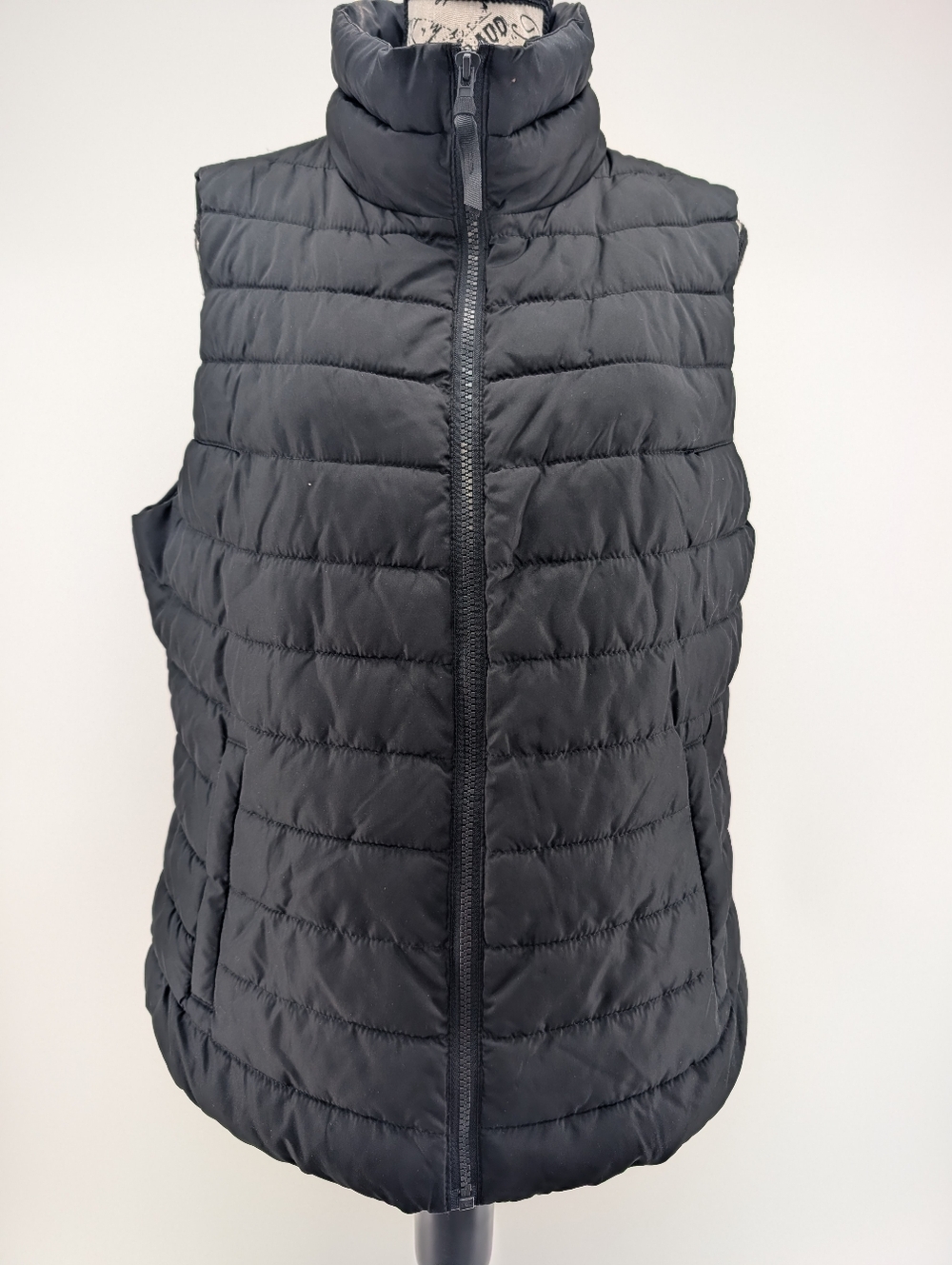 GAP recycled Puffer Vest